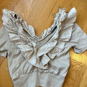 Zara Beige Cream Ruffled V-Neck Crop Top Size Small